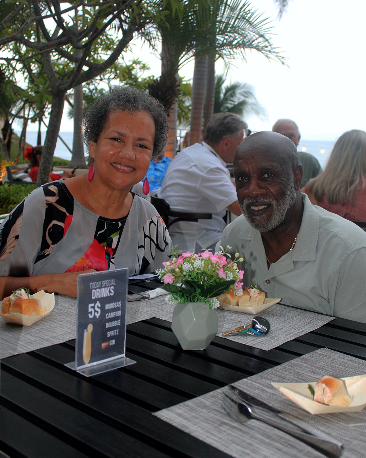 Lobster, Shrimp & Champagne event moment