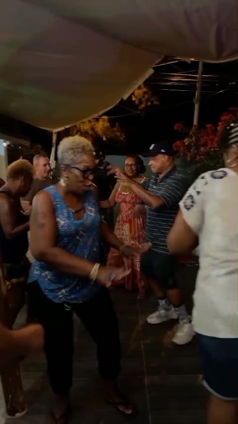 R&B Meet & Greet event moment